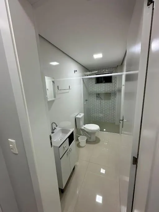 Apartmán Ap Novo E Climatizado No Centro Com Otima Localizacao Na Avenida Principal Piratuba Brazílie